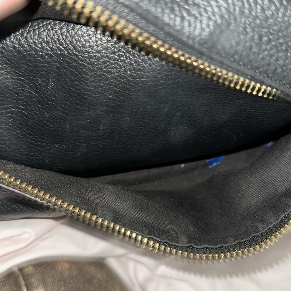 Coach black leather backpack with gold accents so nice perfect size - Picture 5 of 11